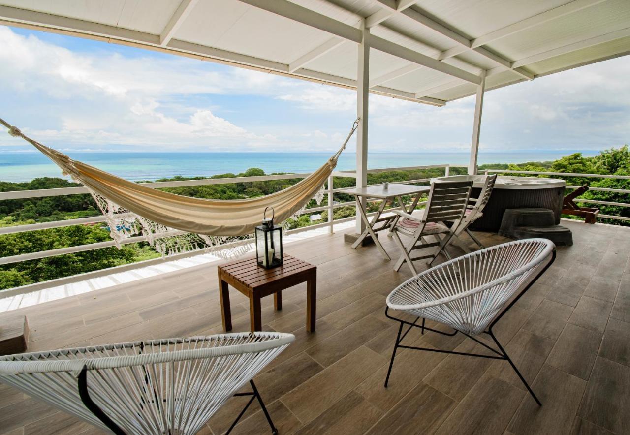 Funky Monkey Lodge Playa Santa Teresa  Dış mekan fotoğraf