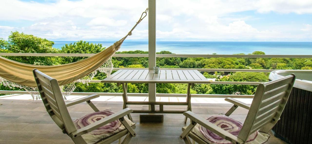 Funky Monkey Lodge Playa Santa Teresa  Dış mekan fotoğraf