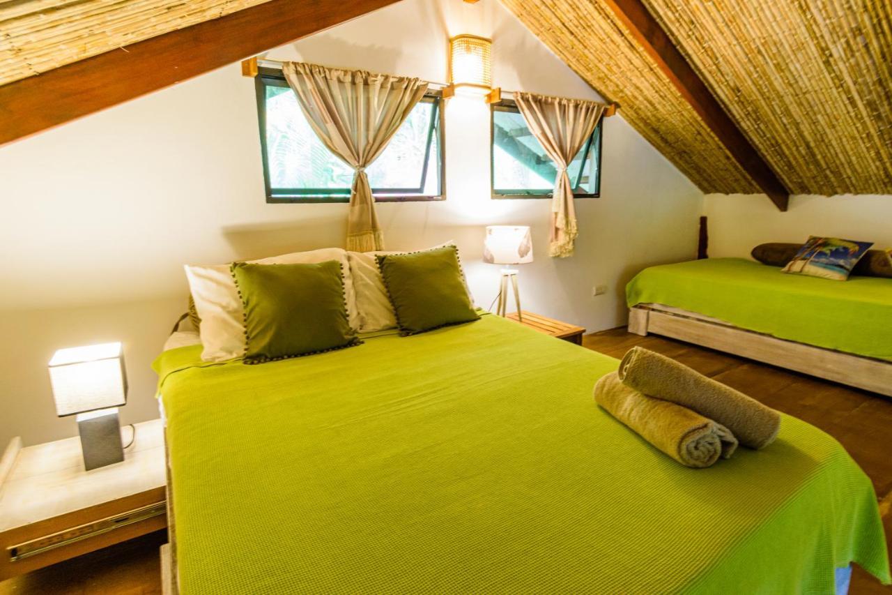 Funky Monkey Lodge Playa Santa Teresa  Dış mekan fotoğraf