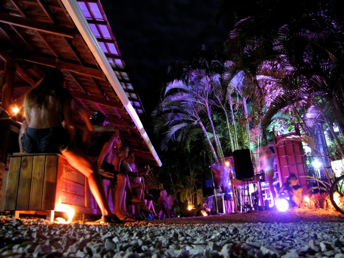 Funky Monkey Lodge Playa Santa Teresa  Dış mekan fotoğraf