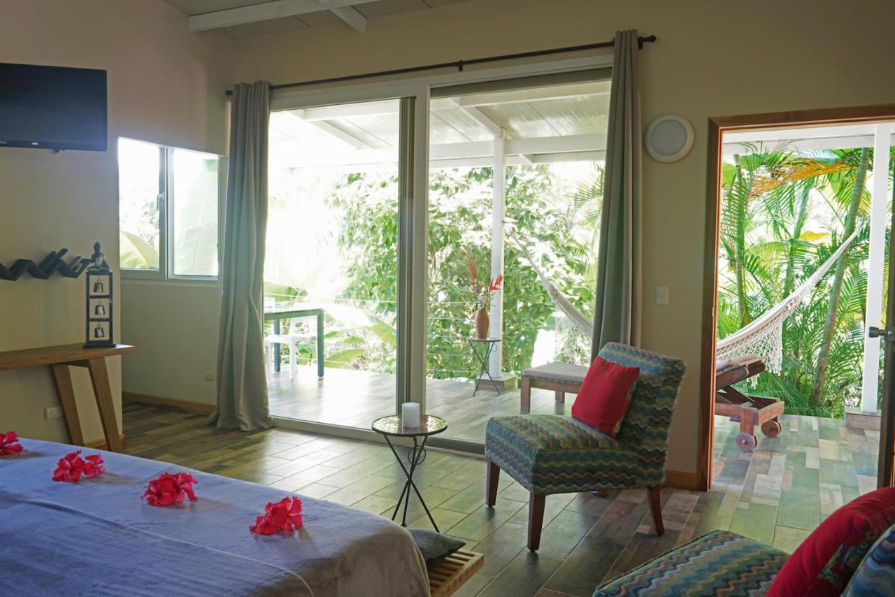Funky Monkey Lodge Playa Santa Teresa  Dış mekan fotoğraf